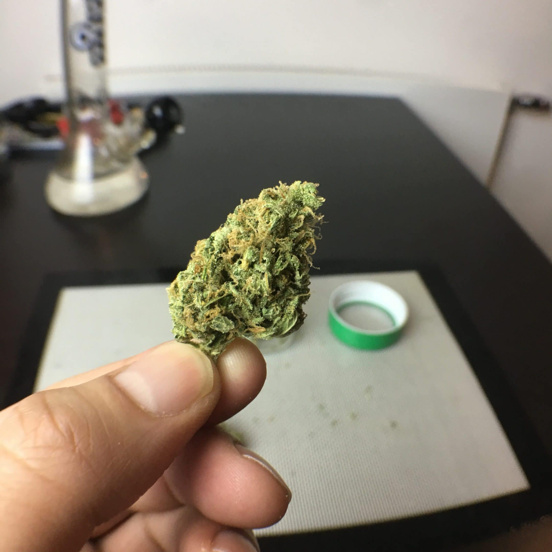 Lemon Blues Cannabis Strain