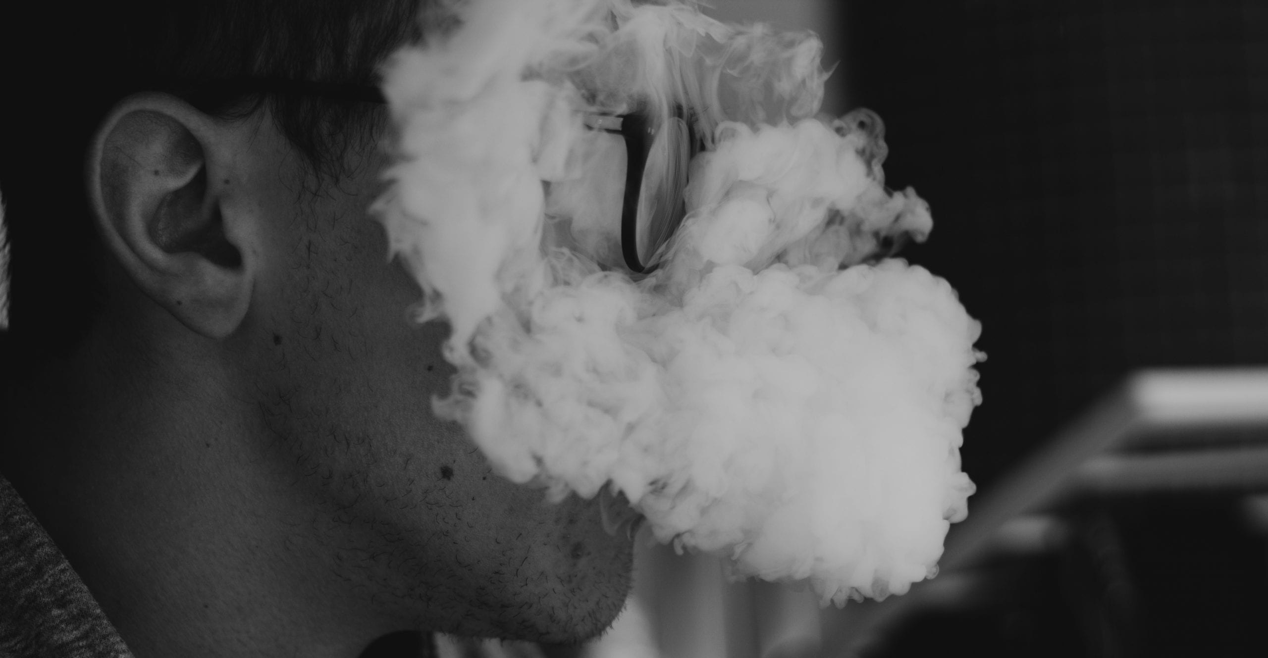 apple bans vaping apps ISMOKE Cannabis UK