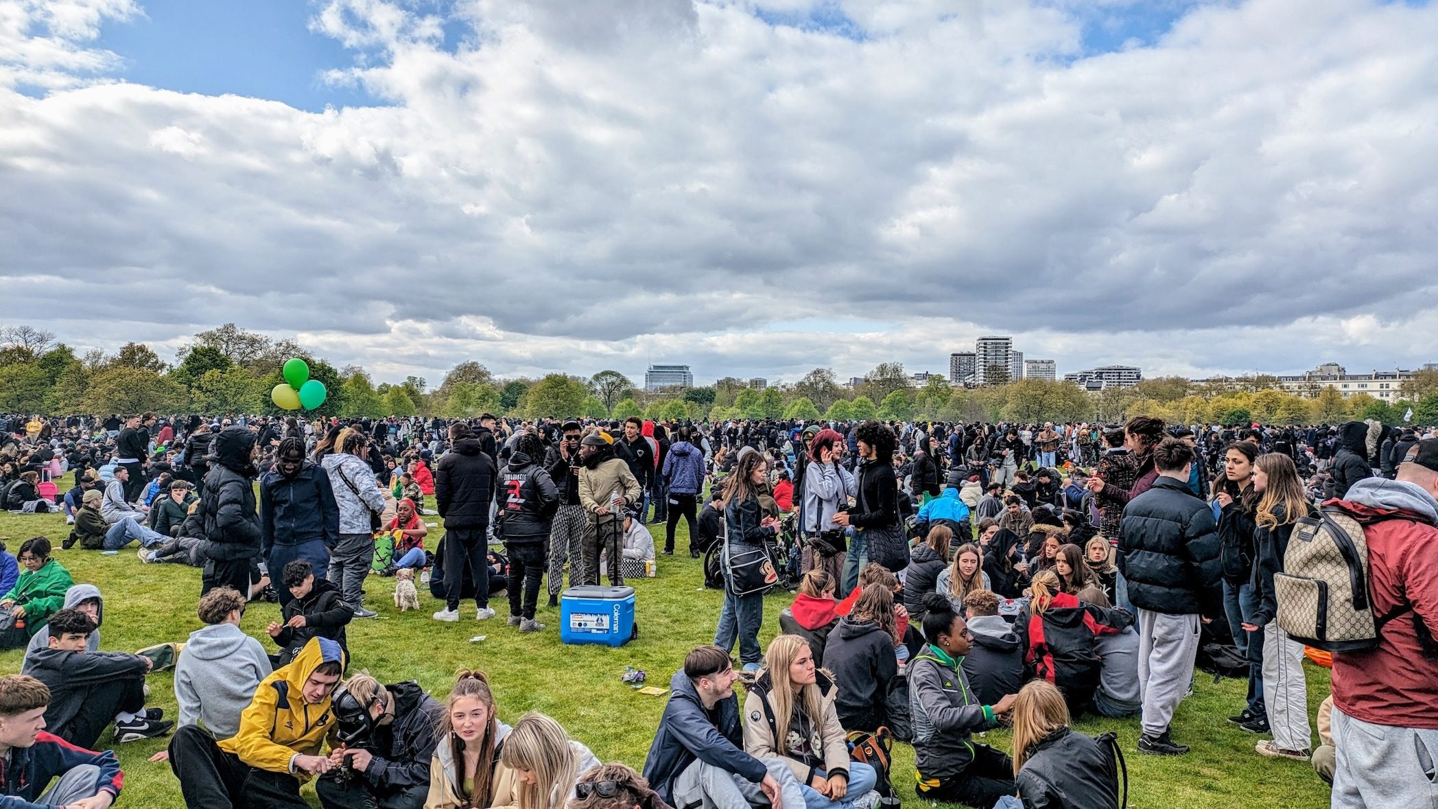 Hyde Park ISMOKE Cannabis UK